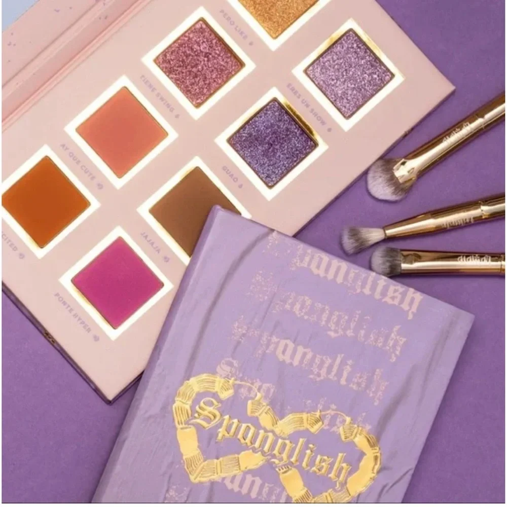 Eyeshadow Palette - Lavender & Mixed Shades